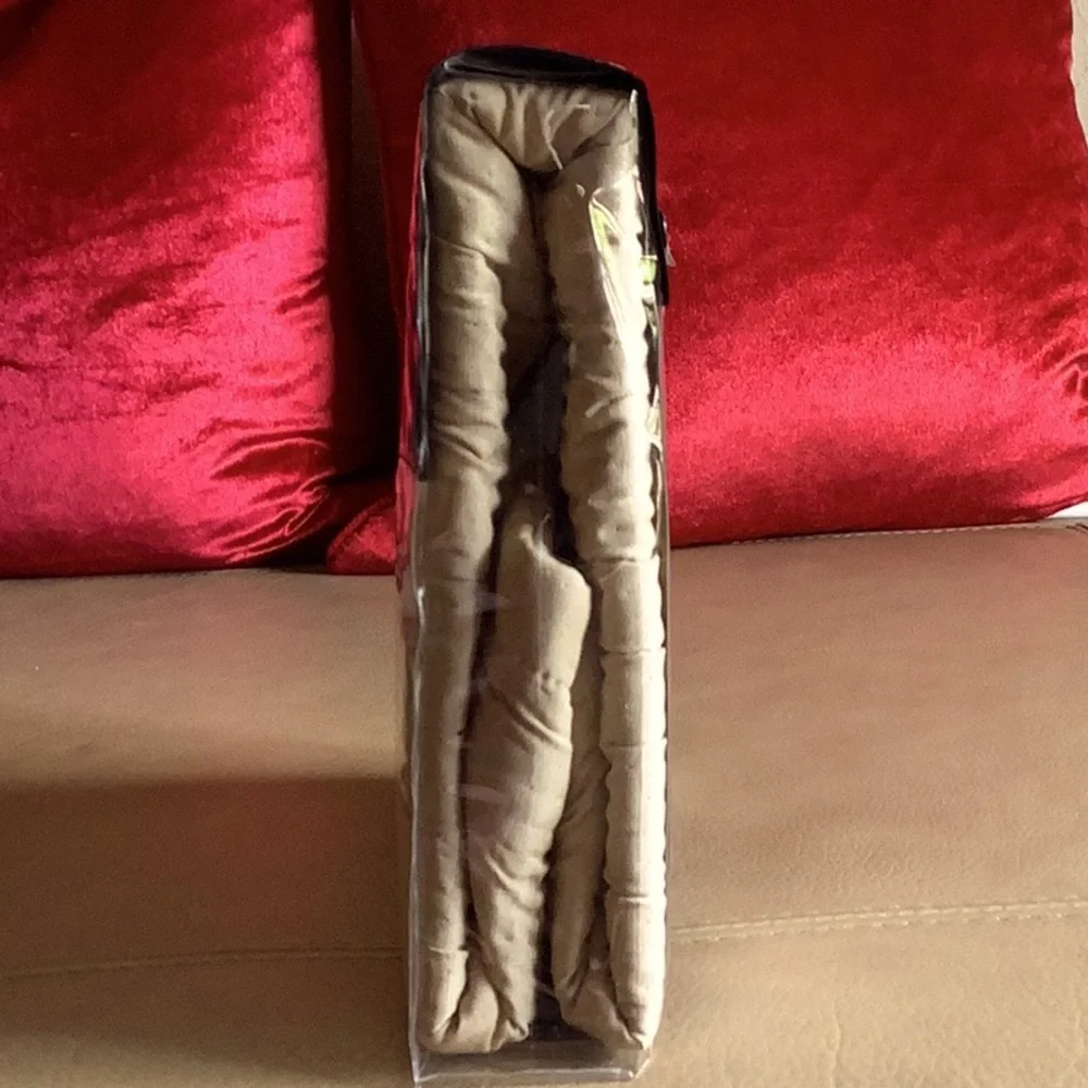 Ralph Lauren Spencer Matelasse European Sham.